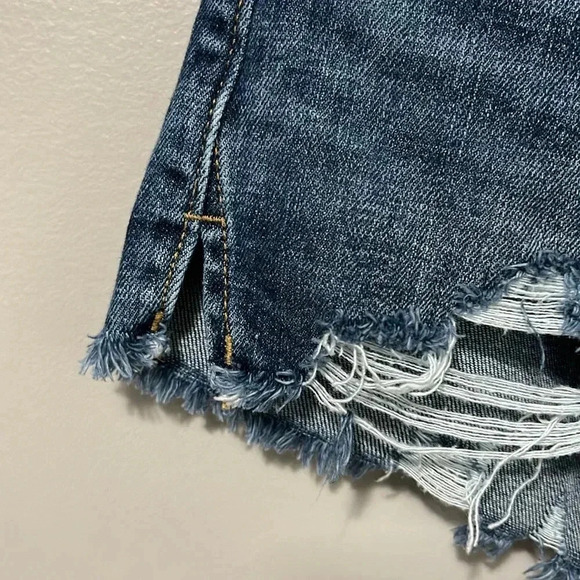 Aerie Daydream Destroyed Denim Shorts - Picture 13 of 14